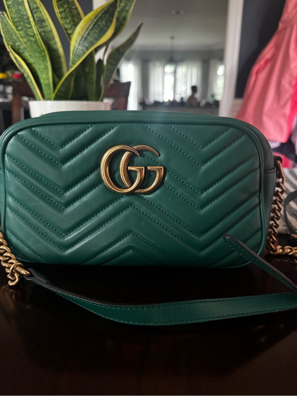 ✨ GUCCI Emerald Green Matelassé Leather Small GG Marmont Camera Bag - Picture 2 of 9